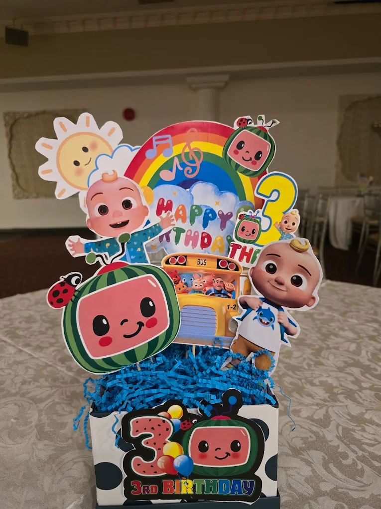 CoComelon Centrepiece